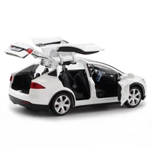 1:32 méretarányú Tesla Model X modellautó
