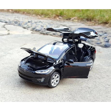 1:32 méretarányú Tesla Model X modellautó