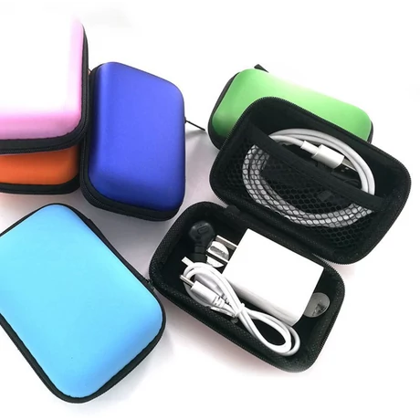 Cipzáros mini tok kábelekhez, GoPro-hoz, adapterekhez - fekete (11.5*8*4cm)