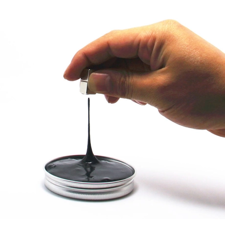 Intelligens mágneses vas ferrofluid gyurma