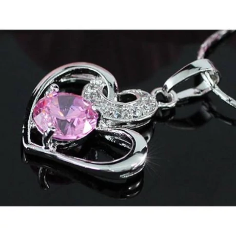 Nyaklánc Swarovski kristályos rózsaszin köves szives medállal