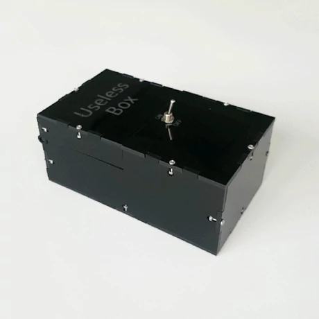 Useless box - haszontalan doboz, vicces ajándék